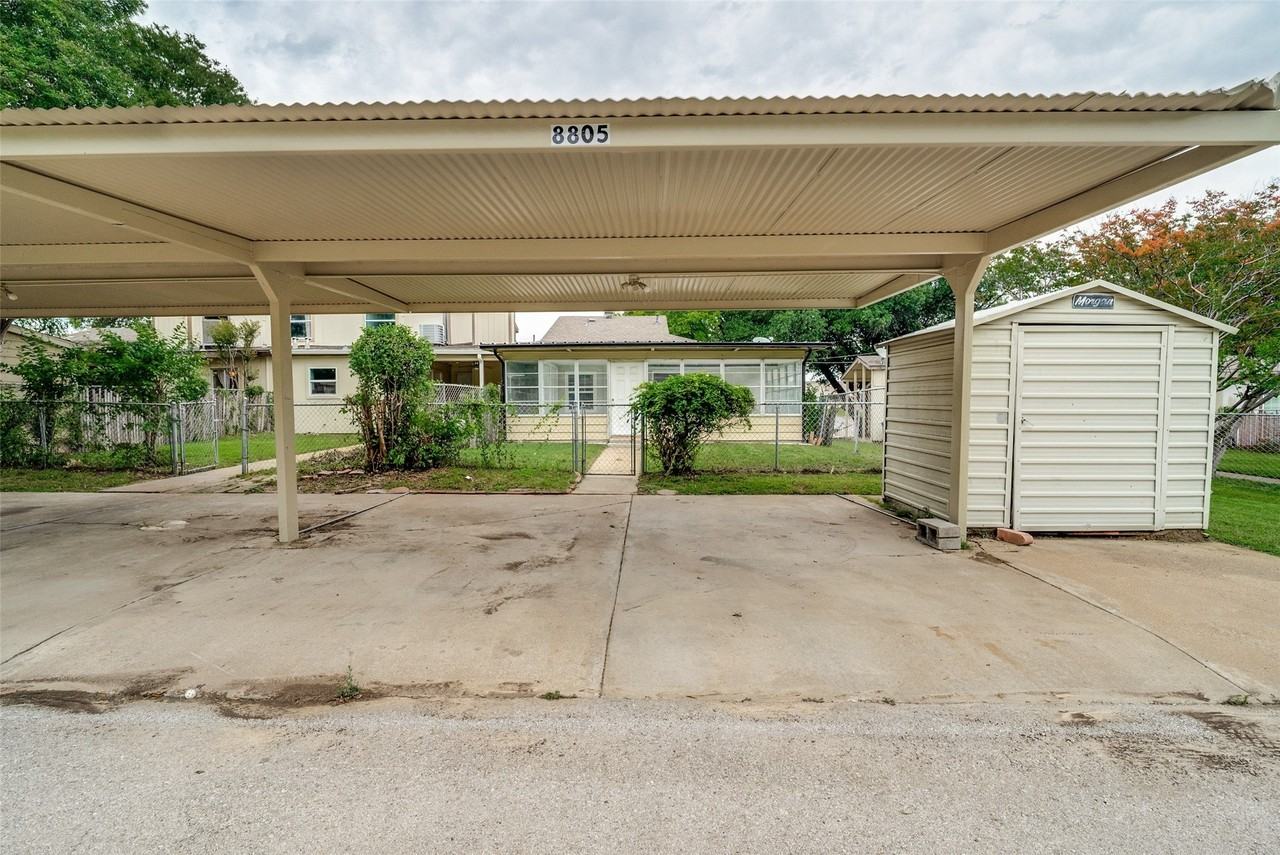 8805 N Normandale St - Photo 2 of 25