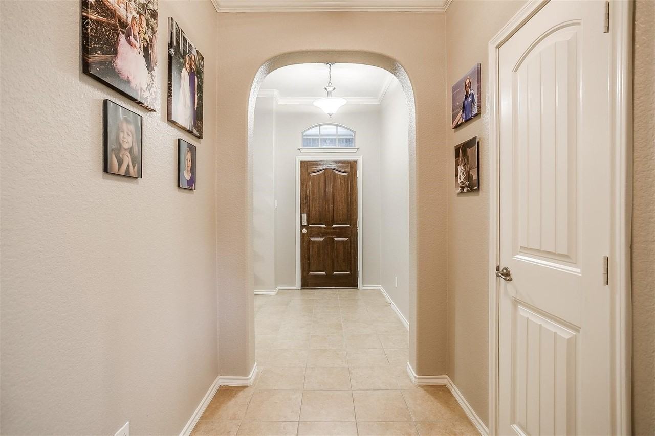 1224 Diablo Pass - Photo 2 of 3
