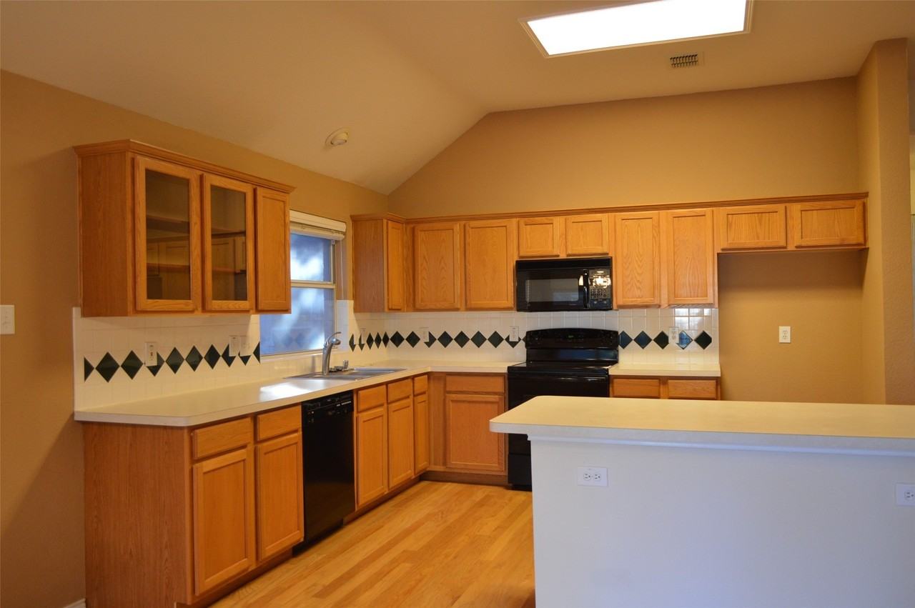 7512 Sonoma Valley Dr - Photo 5 of 14