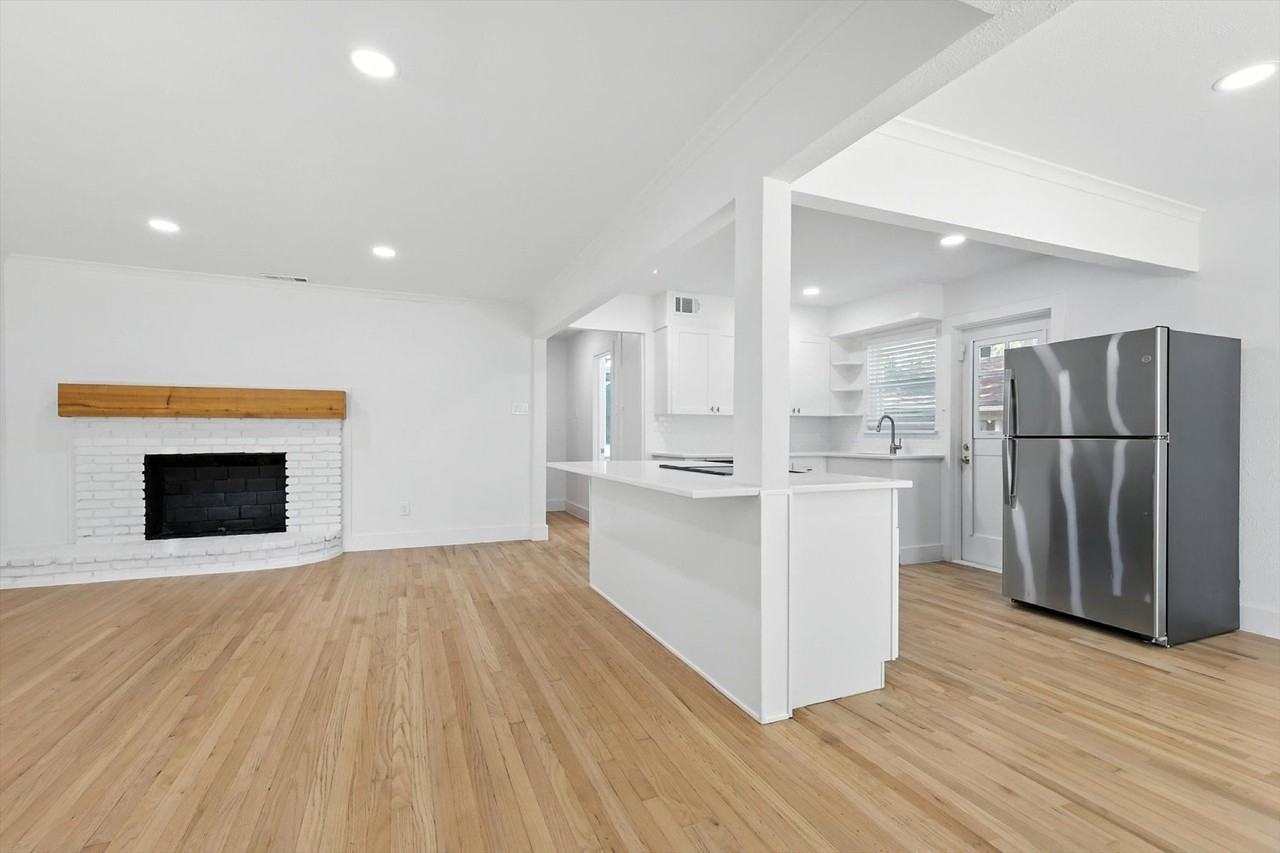 6519 Ravendale Ln - Photo 6 of 19