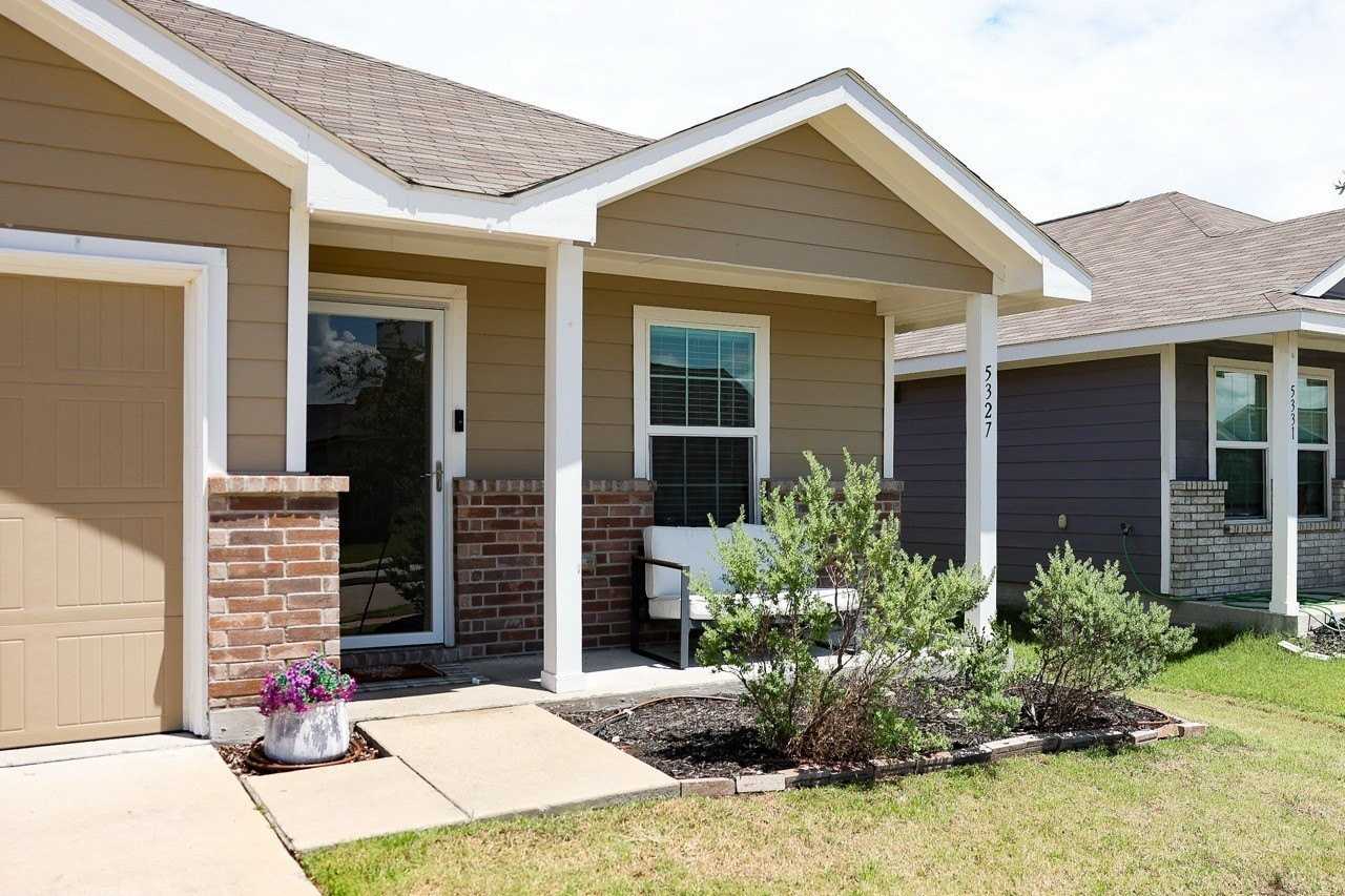 5327 Braemar Way - Photo 2 of 23