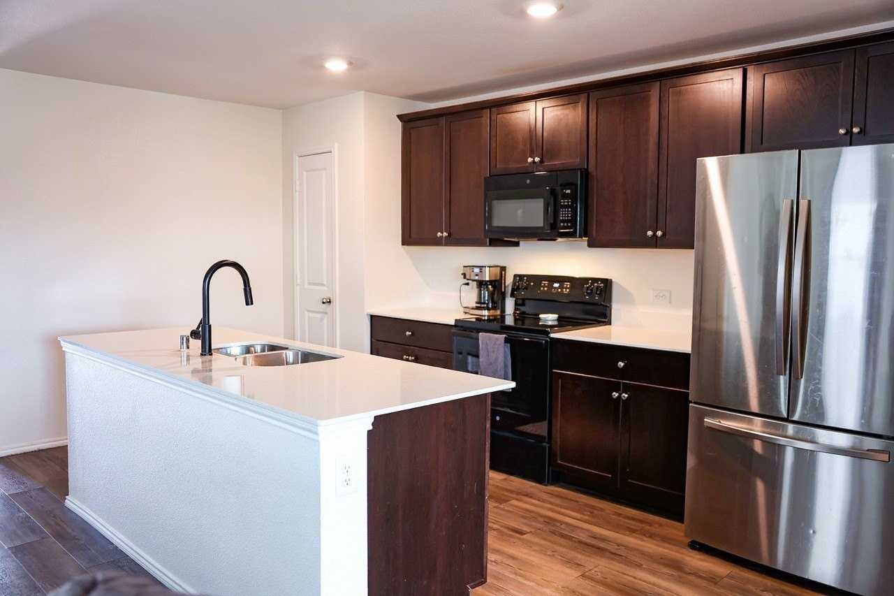 5327 Braemar Way - Photo 6 of 23