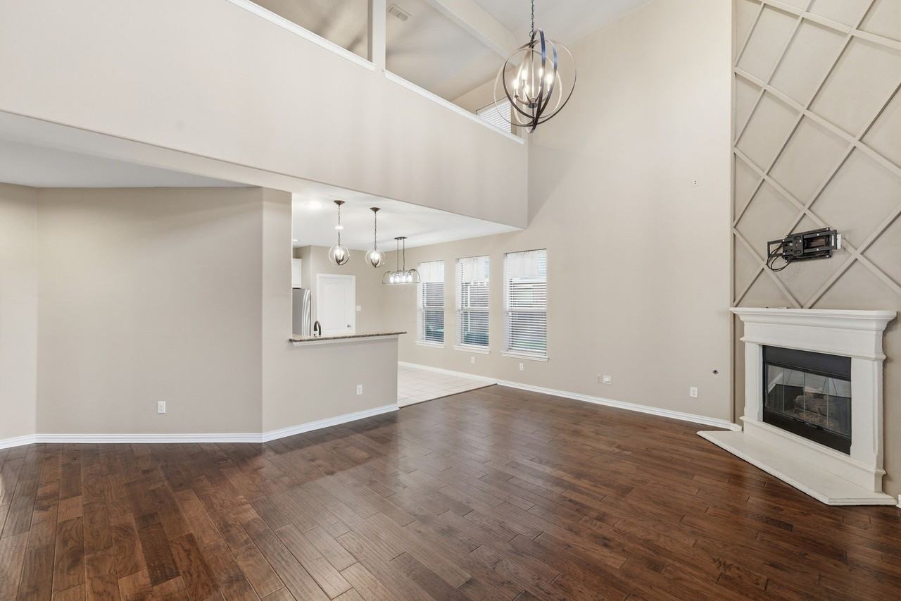 2208 Gregory Creek Dr - Photo 7 of 25
