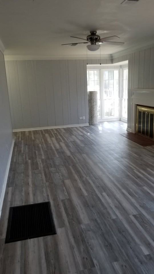 1113 W Walker St #1 - Photo 4 of 7
