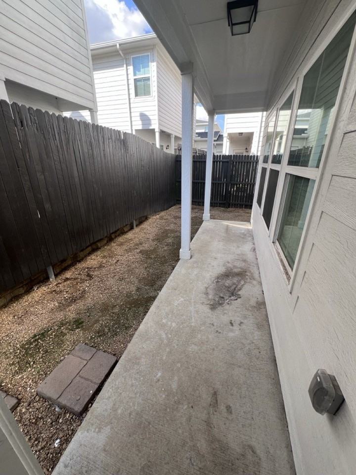 1000 N Kentucky St #B - Photo 2 of 20