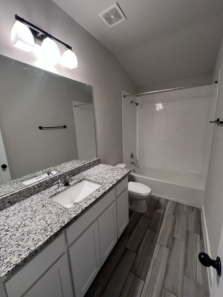 1000 N Kentucky St #B - Photo 6 of 20