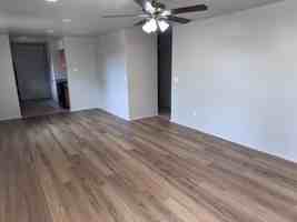 featured image of 125 12th St Se #135