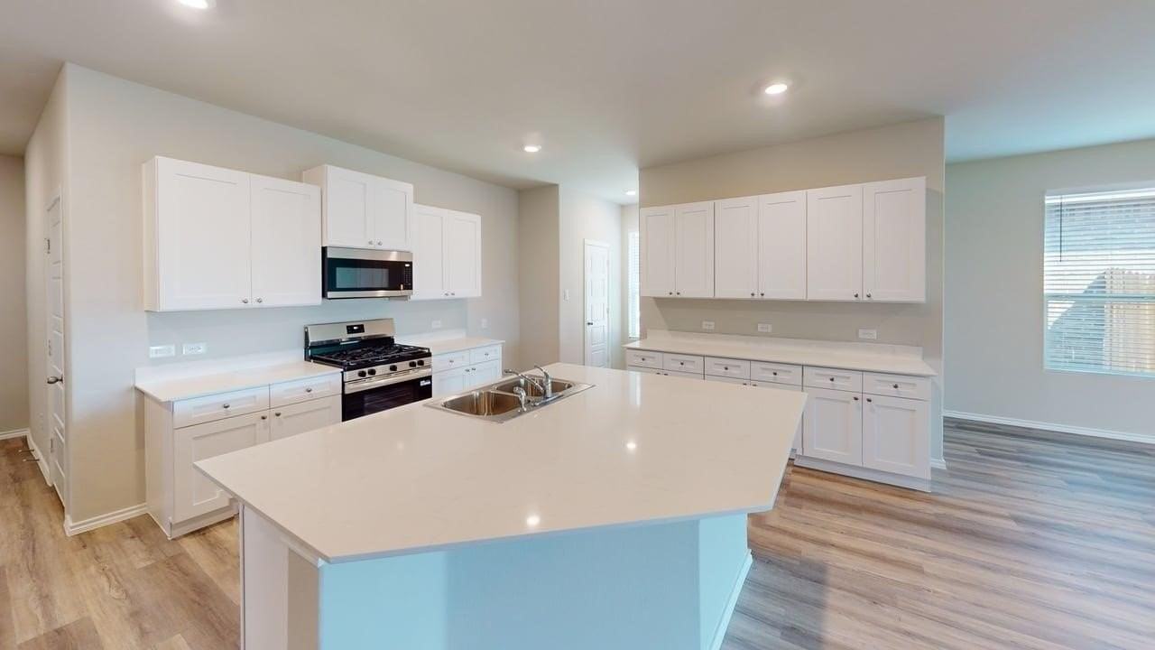 9741 Mcclane Farm Dr - Photo 4 of 24