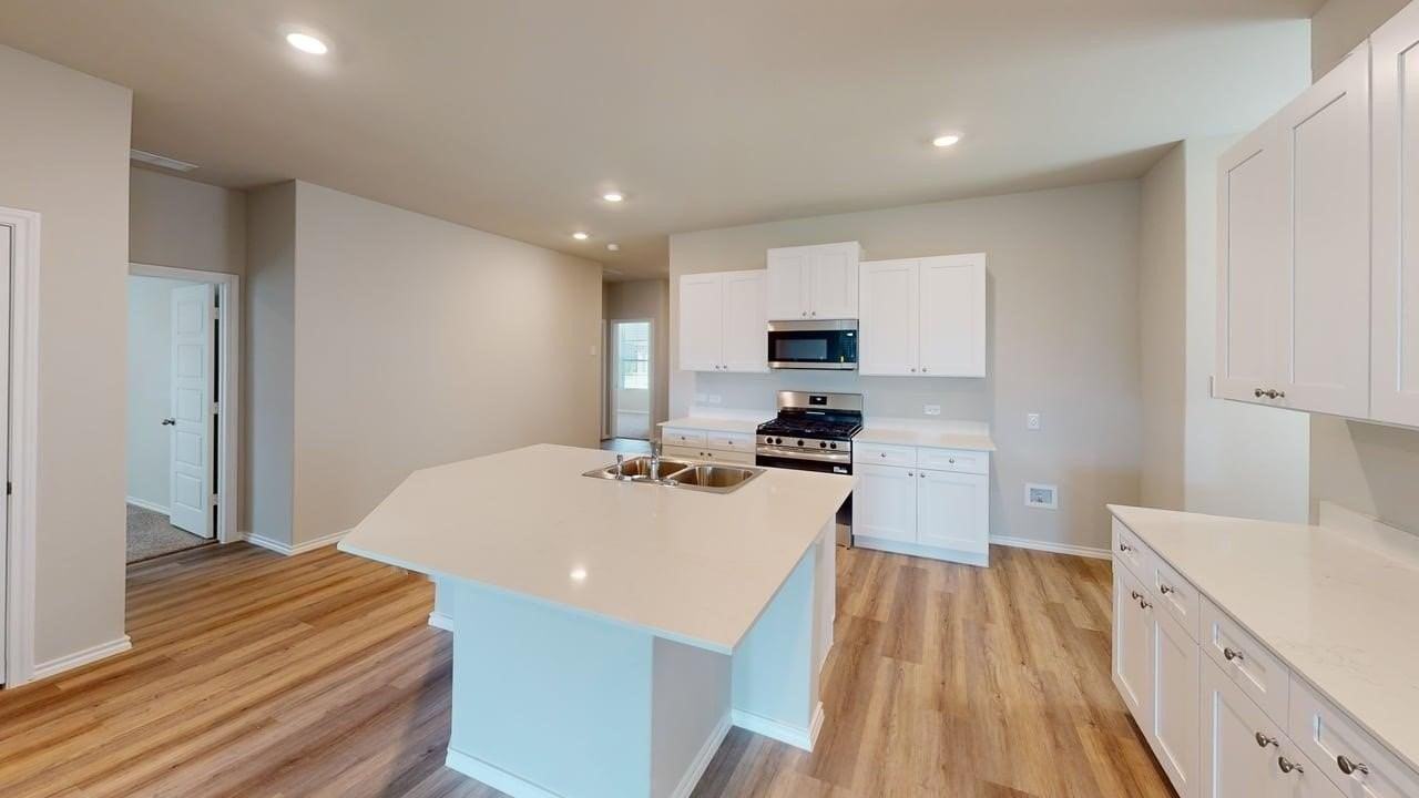 9741 Mcclane Farm Dr - Photo 5 of 24