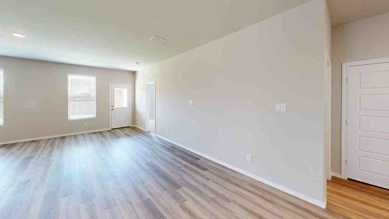 9741 Mcclane Farm Dr - Photo 7 of 24