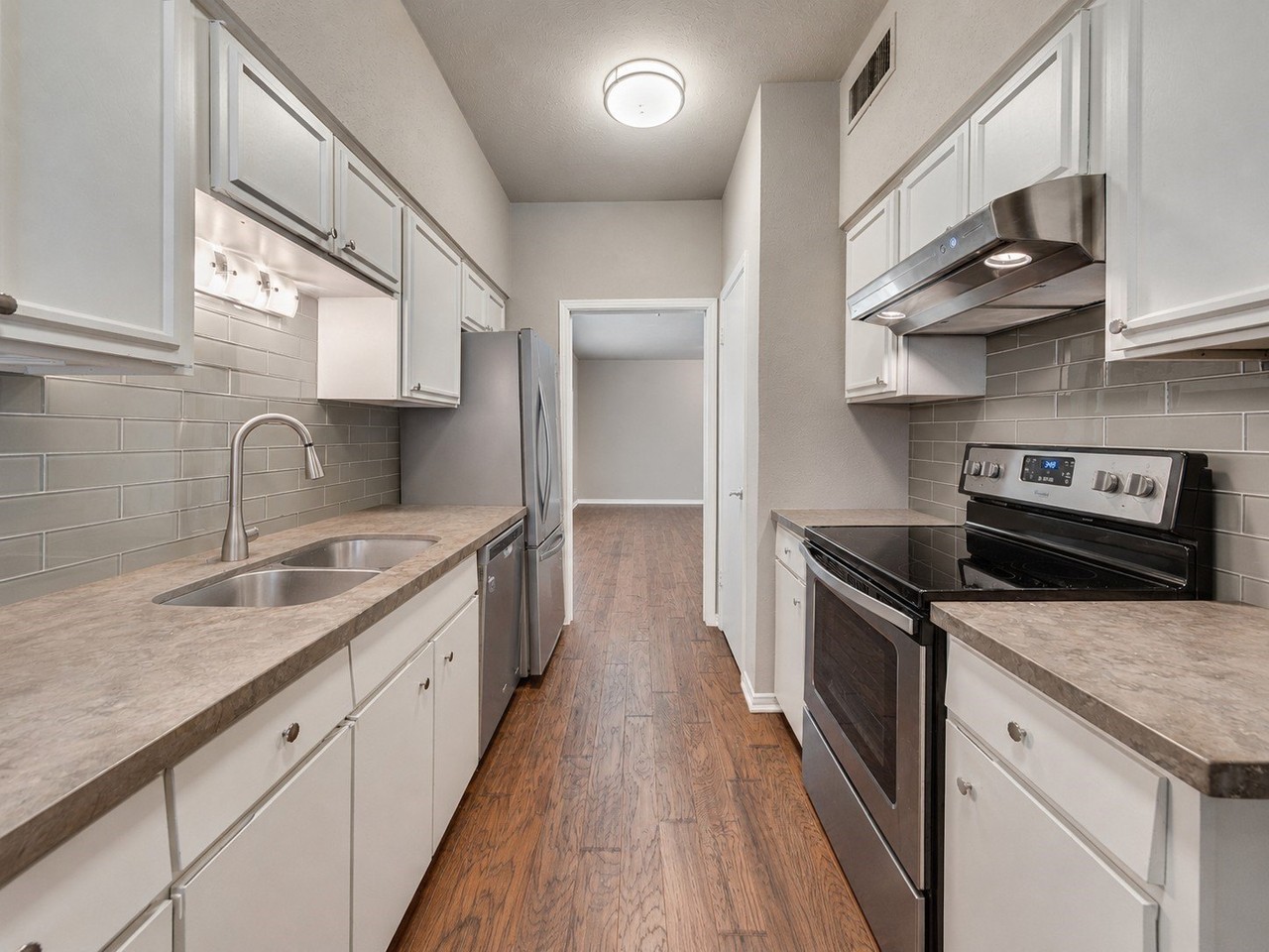 4349 Bellaire Dr S #228S - Photo 6 of 12