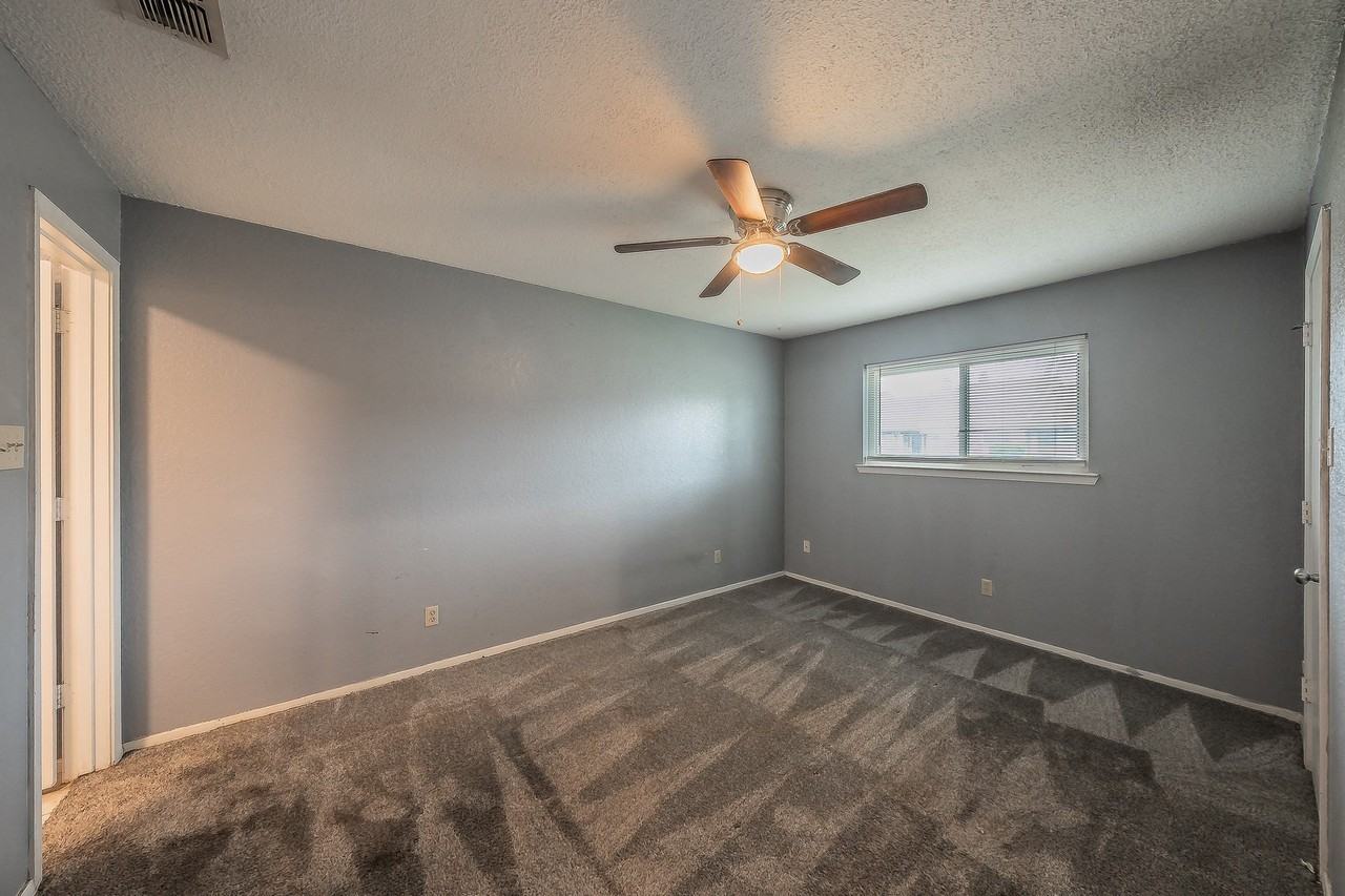 5003 Maryanna Way - Photo 7 of 27