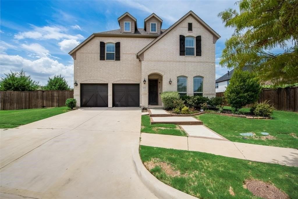 2313 Westlake Ct - Photo 2 of 38