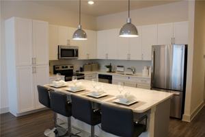 featured image of 1902 Moser Ave #1B