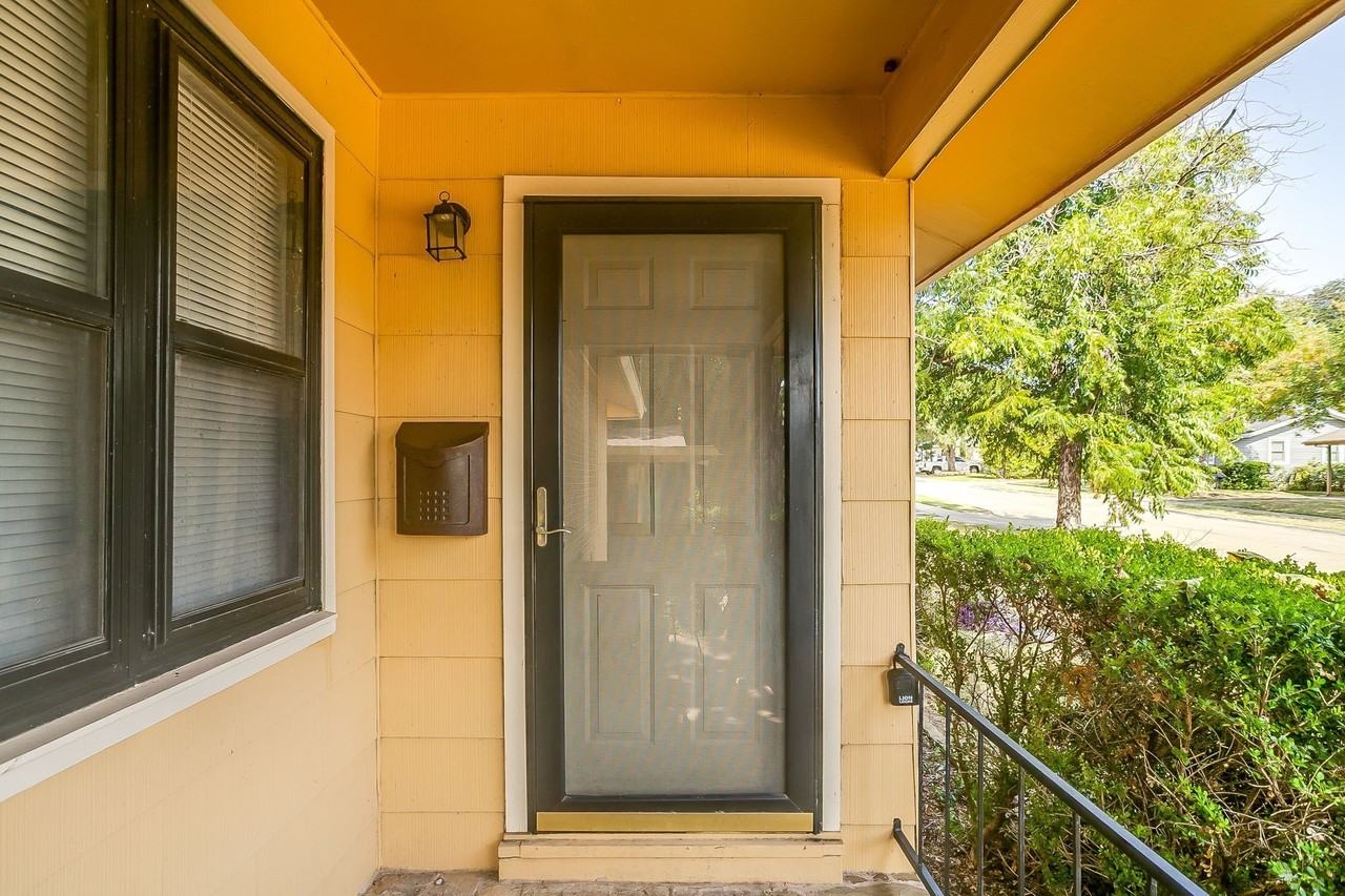 4713 Kilpatrick Ave - Photo 3 of 20