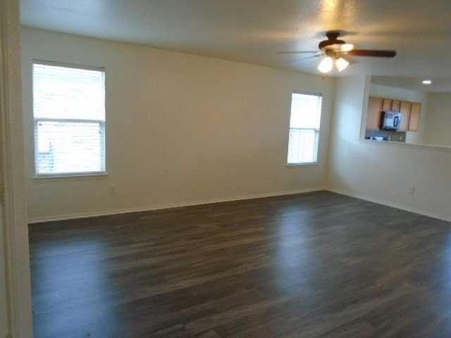 12713 Lost Prairie Dr - Photo 4 of 20
