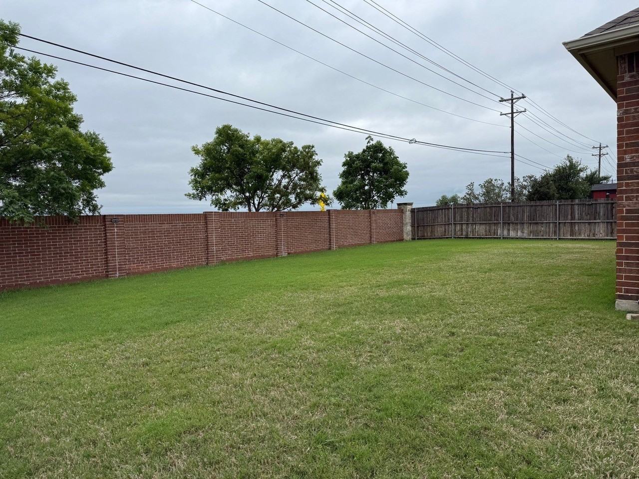 3040 Black Hills Blvd - Photo 4 of 11