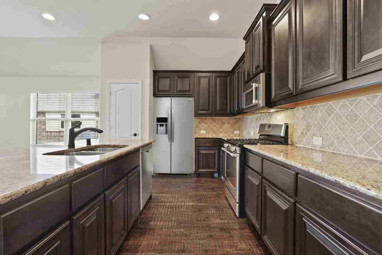 4914 Camp Verde Cir - Photo 7 of 36