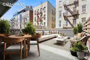 1135 45th Ave #2H - Photo 1 of 1