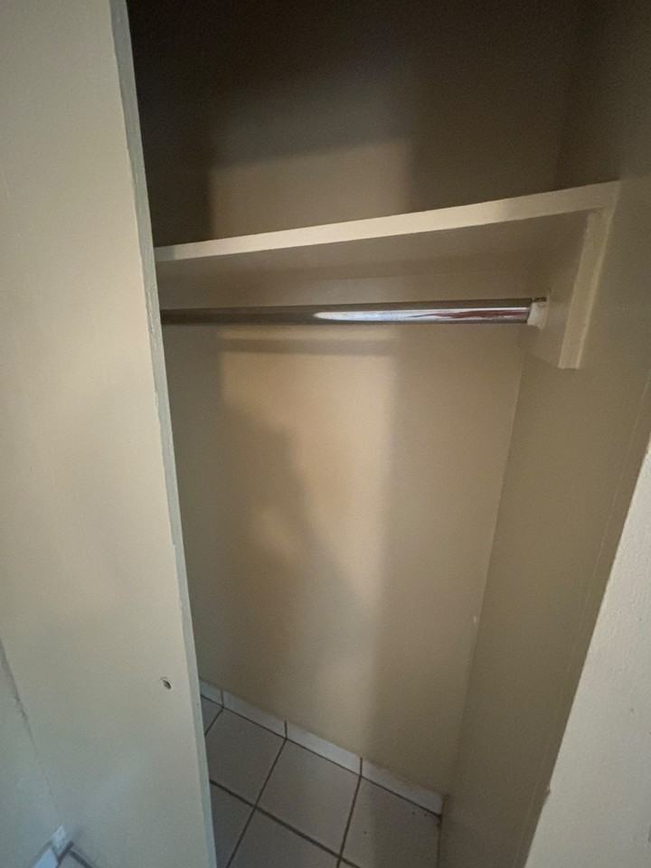 741 Liberty St #1 - Photo 4 of 17