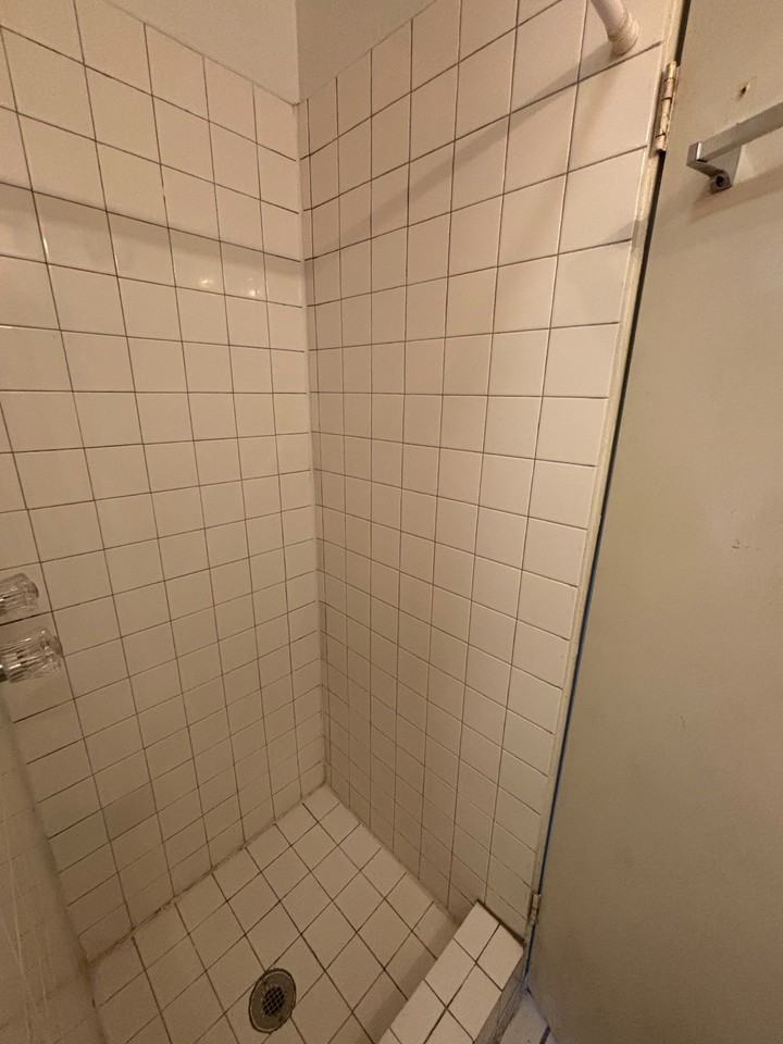 741 Liberty St #1 - Photo 6 of 17