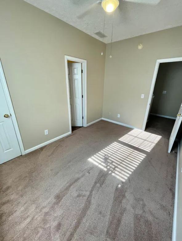 1006 E 61st St #B - Photo 7 of 13