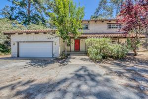 featured image of 1095 Pacific St
