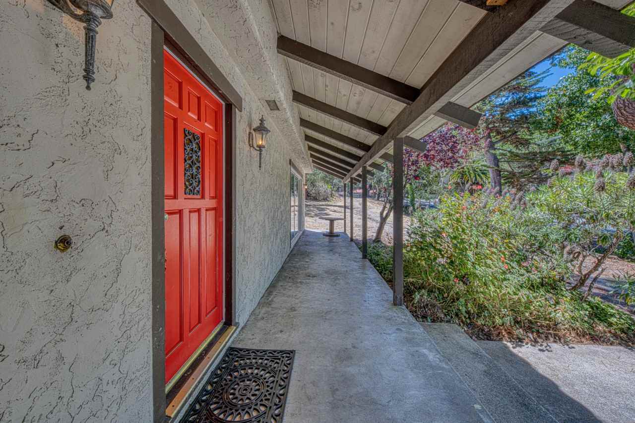 1095 Pacific St - Photo 3 of 50