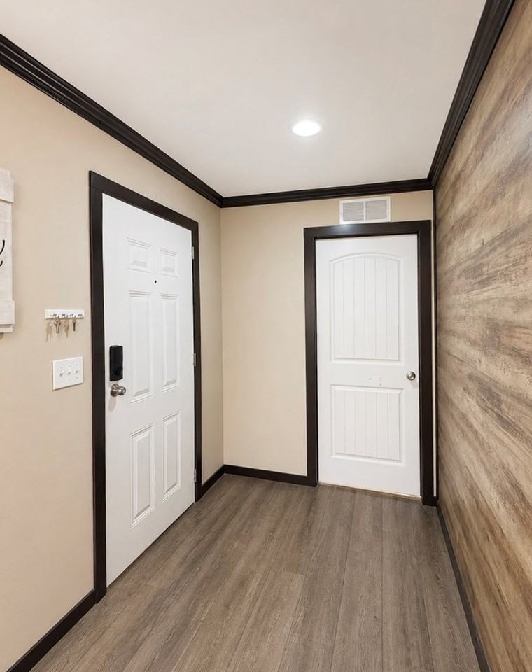 290 Private Road 322 - Photo 2 of 49