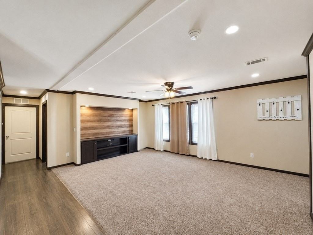 290 Private Road 322 - Photo 7 of 49