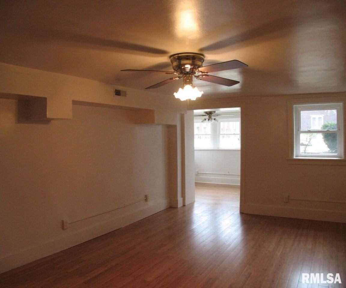 500 Ne Madison Ave #A6 - Photo 3 of 15