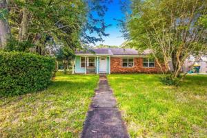 featured image of 308 Hollywood Blvd Se