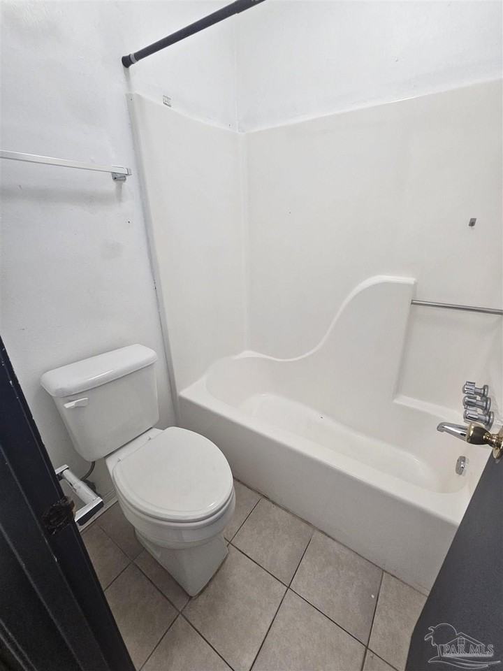 8380 Country Walk Dr #B - Photo 2 of 20