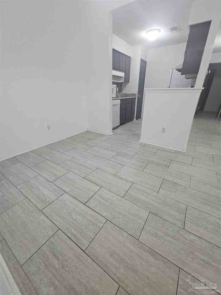8380 Country Walk Dr #B - Photo 2 of 22