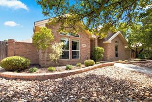 5513 Carmel Ct - Photo 1 of 1