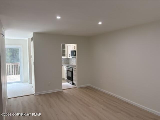 1247 Chateau Dr - Photo 5 of 46