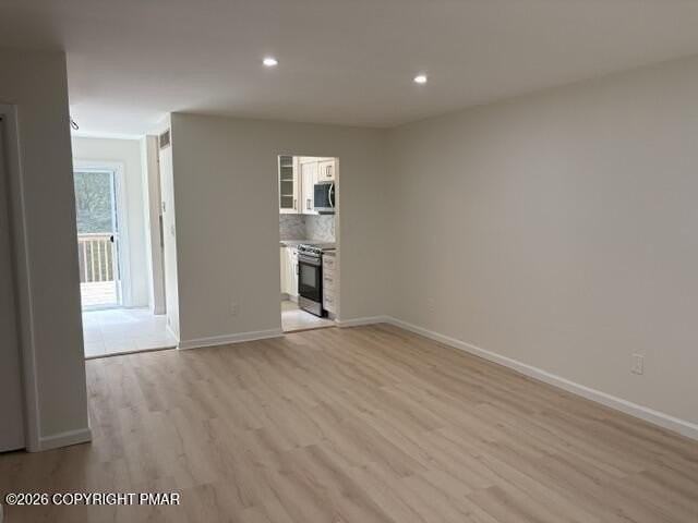 1247 Chateau Dr - Photo 6 of 46