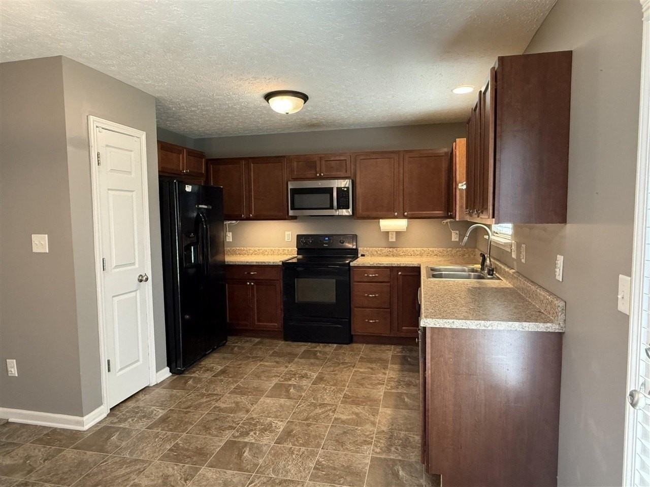 521 Sweet Birch Ct - Photo 5 of 12