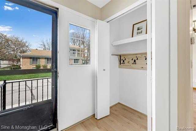 1921 Wickham St - Photo 2 of 22
