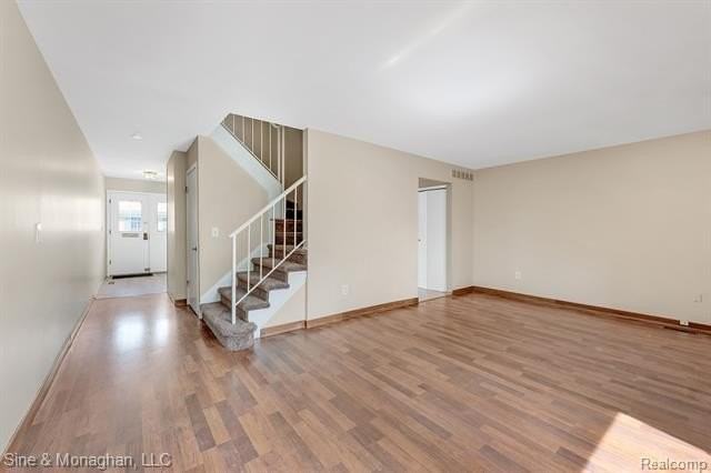 1921 Wickham St - Photo 4 of 22
