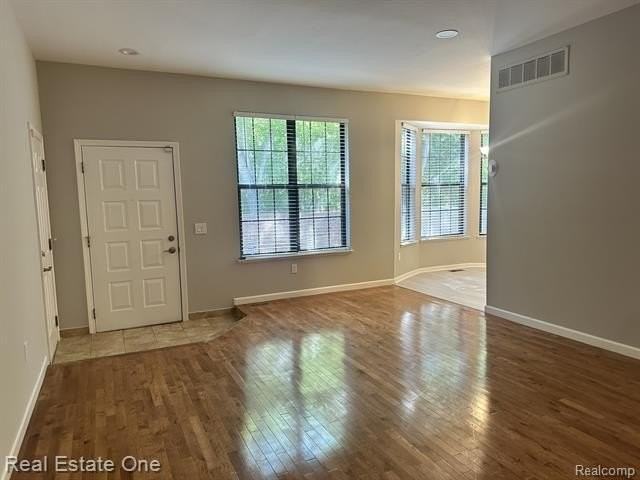 7219 Danbrooke - Photo 4 of 21