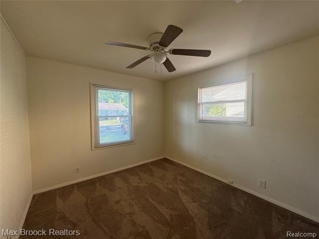 1561 E Meyers Ave - Photo 6 of 8