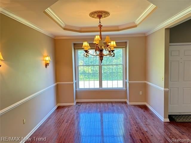 26360 Fieldstone Dr - Photo 3 of 20