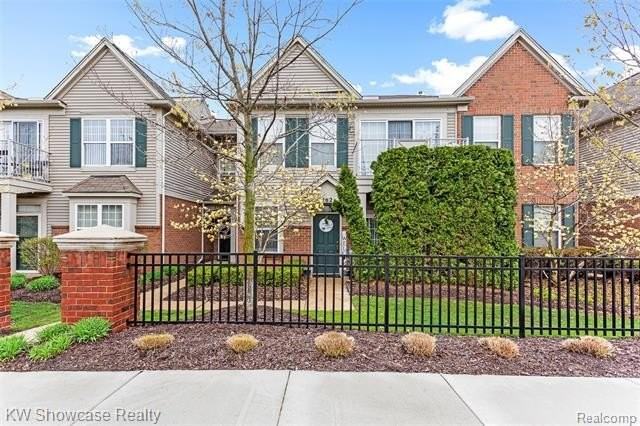 262 N Wixom Rd - Photo 2 of 12