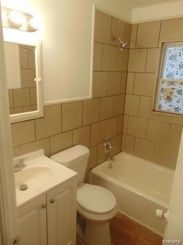 8645 Hupp Ave - Photo 4 of 12