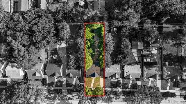 25477 Hopkins St - Photo 7 of 35