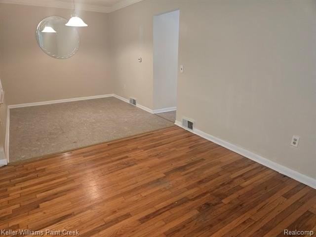 1460 Gravel Ridge Dr - Photo 7 of 28