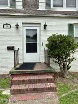 7709 Castleton Pl #1 - Photo 3 of 37