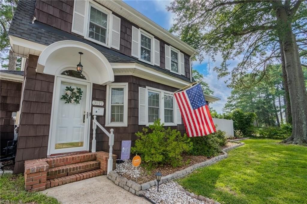 3577 Westminster Ave - Photo 2 of 42