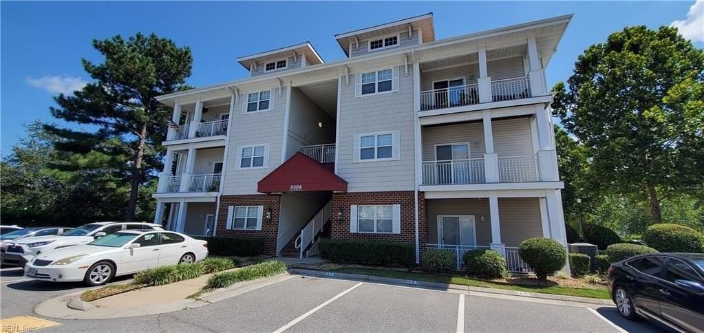 5304 Warminster Dr #203